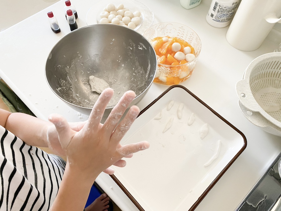 こどもと一緒に楽しみながら作る白玉フルーツポンチ